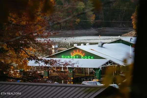 $45,000 | Lot 18 Amonett Circle, Byrdstown, TN 38549