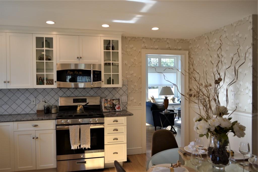 296 Russett Road Brookline, MA 02467 - Photo 12 of 29