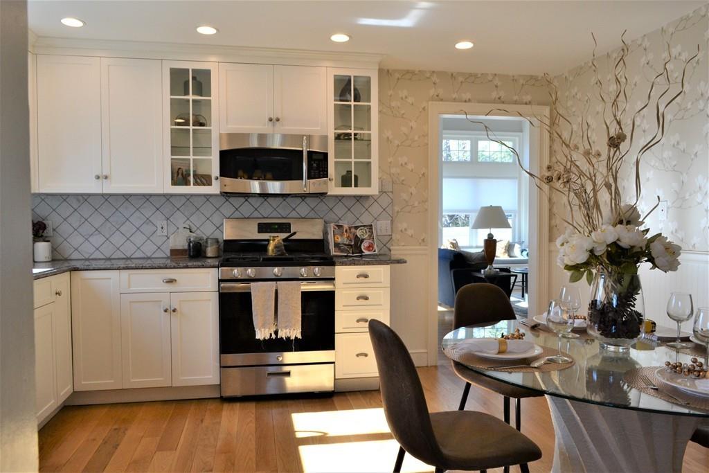 296 Russett Road Brookline, MA 02467 - Photo 13 of 29