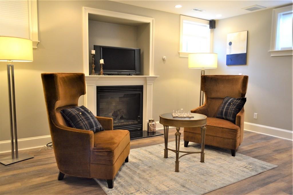 296 Russett Road Brookline, MA 02467 - Photo 20 of 29