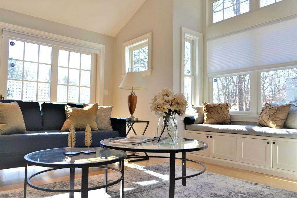 296 Russett Road Brookline, MA 02467 - Photo 8 of 29