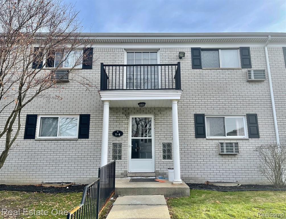100 West Hickory Grove Road, Unit C1 Bloomfield Hills, MI 48304 - Photo 1 of 15