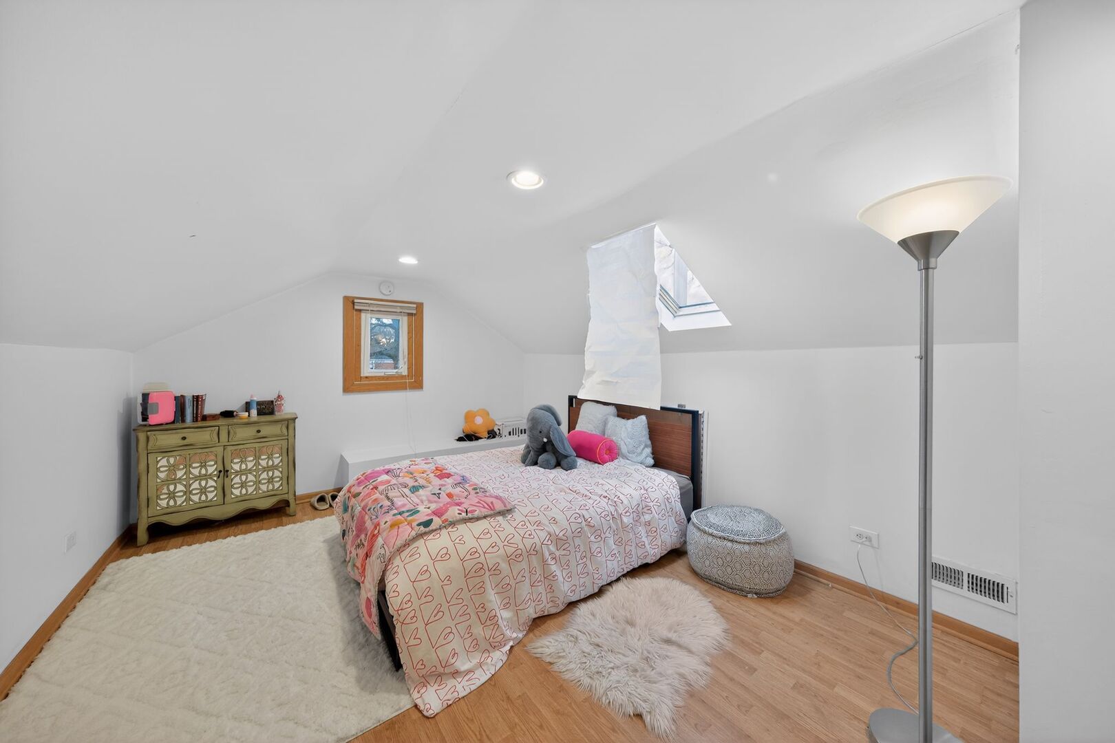 979 Vine Street Winnetka, IL 60093 - Photo 13 of 35
