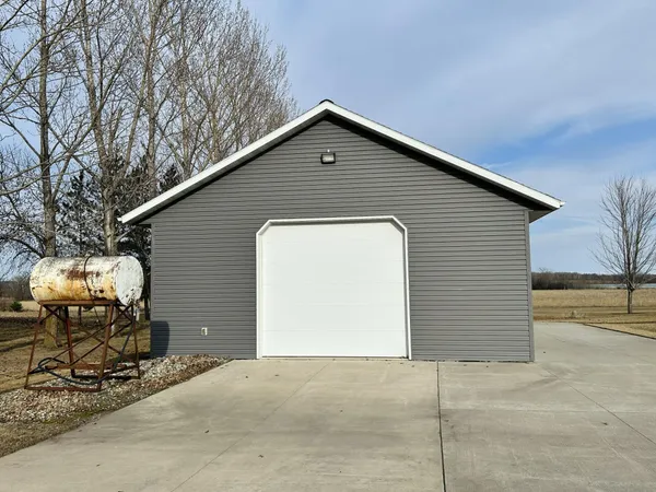 $674,000 | 39234 335th Avenue Southeast, Fosston, MN 56542