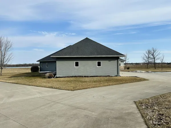 $674,000 | 39234 335th Avenue Southeast, Fosston, MN 56542