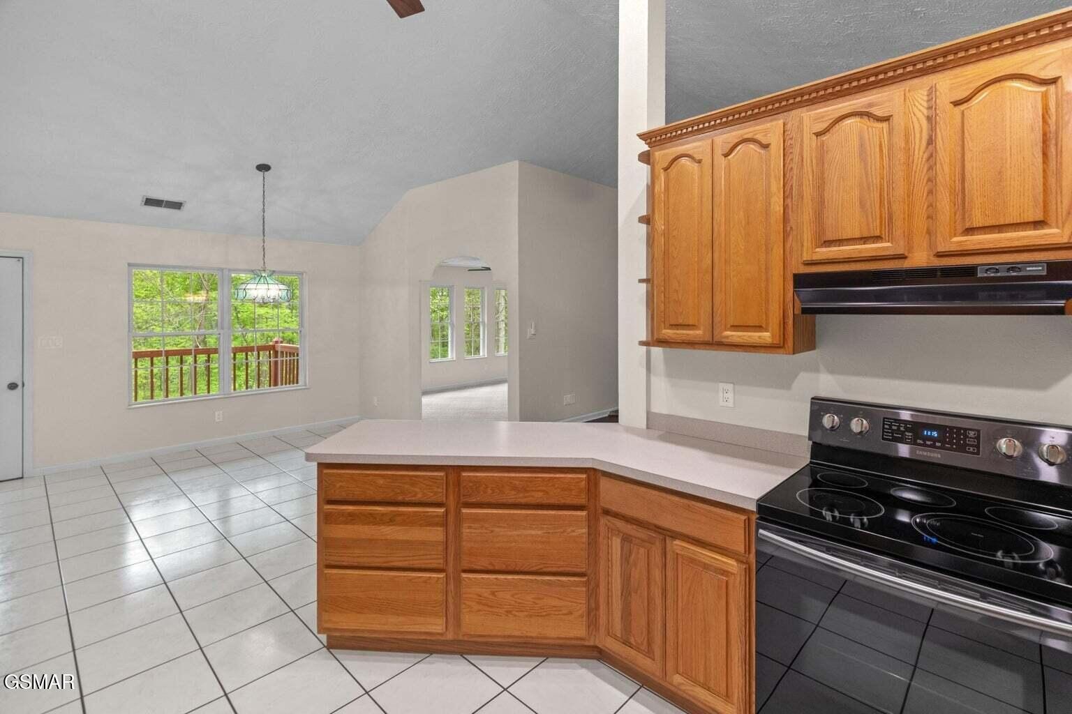 2180 Ranch Road Dandridge, TN 37725 - Photo 14 of 96 Gallery Image 14