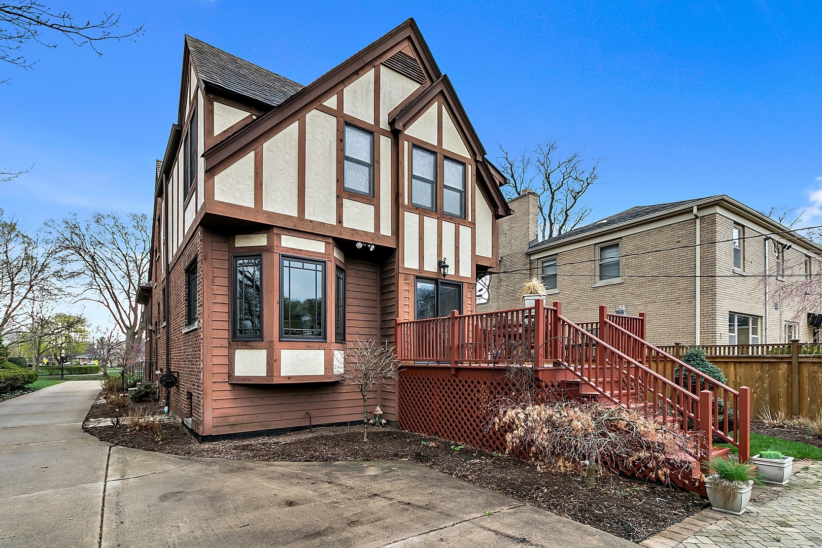 416 Loudon Road Riverside, IL 60546 - Photo 22 of 36 a front view of a house