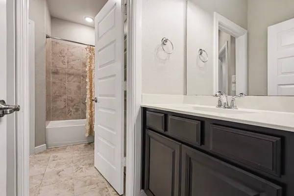 $675,000 | 27975 Presley Park Drive, Spring, TX 77386