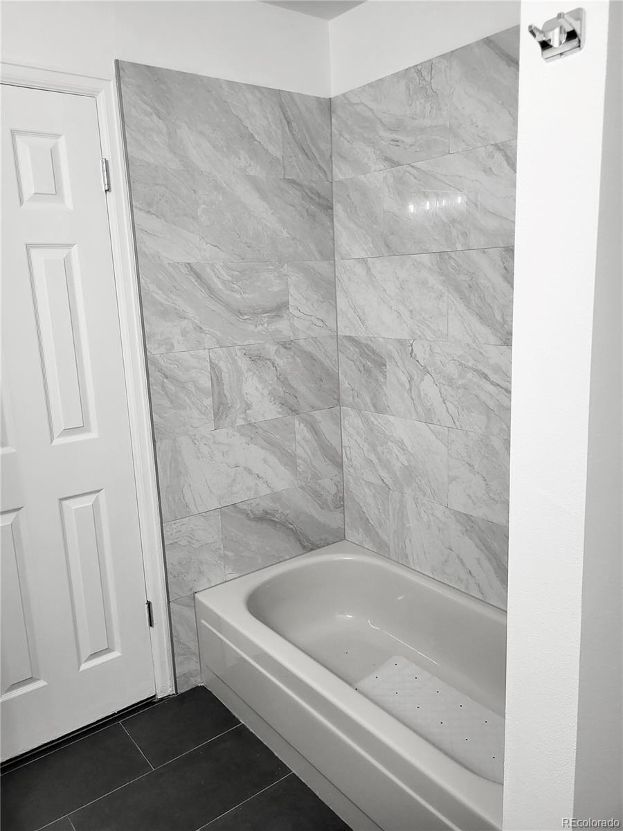 1475 South Quebec Way, Unit J48 Denver, CO 80231 - Photo 12 of 17