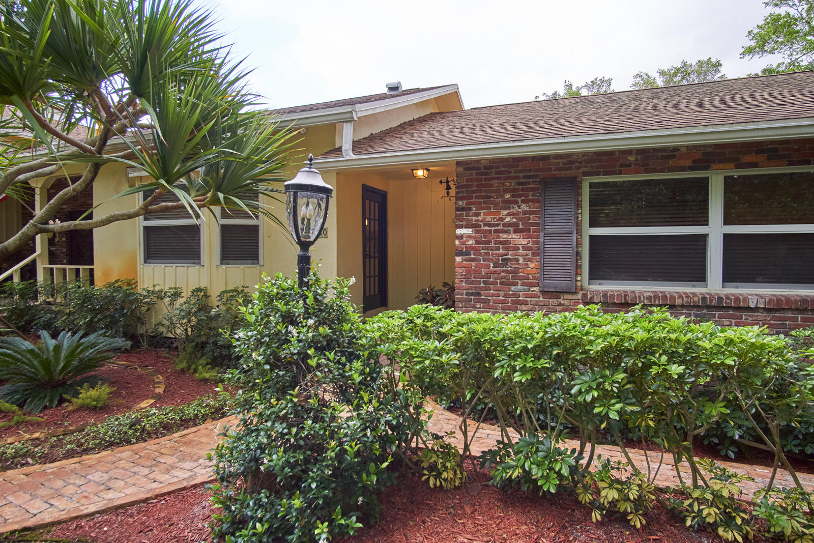 3860 Lone Pine Road Delray Beach, FL 33445 - Photo 4 of 44 front3