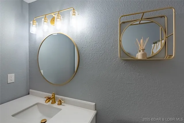 $165,000 | 2222 Bittersweet Road, Unit 2C, Lake Ozark, MO 65049