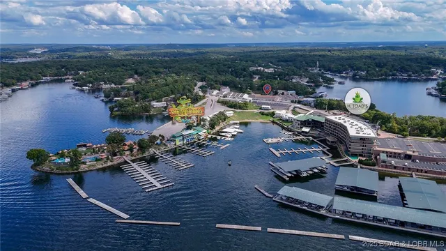 $165,000 | 2222 Bittersweet Road, Unit 2C, Lake Ozark, MO 65049