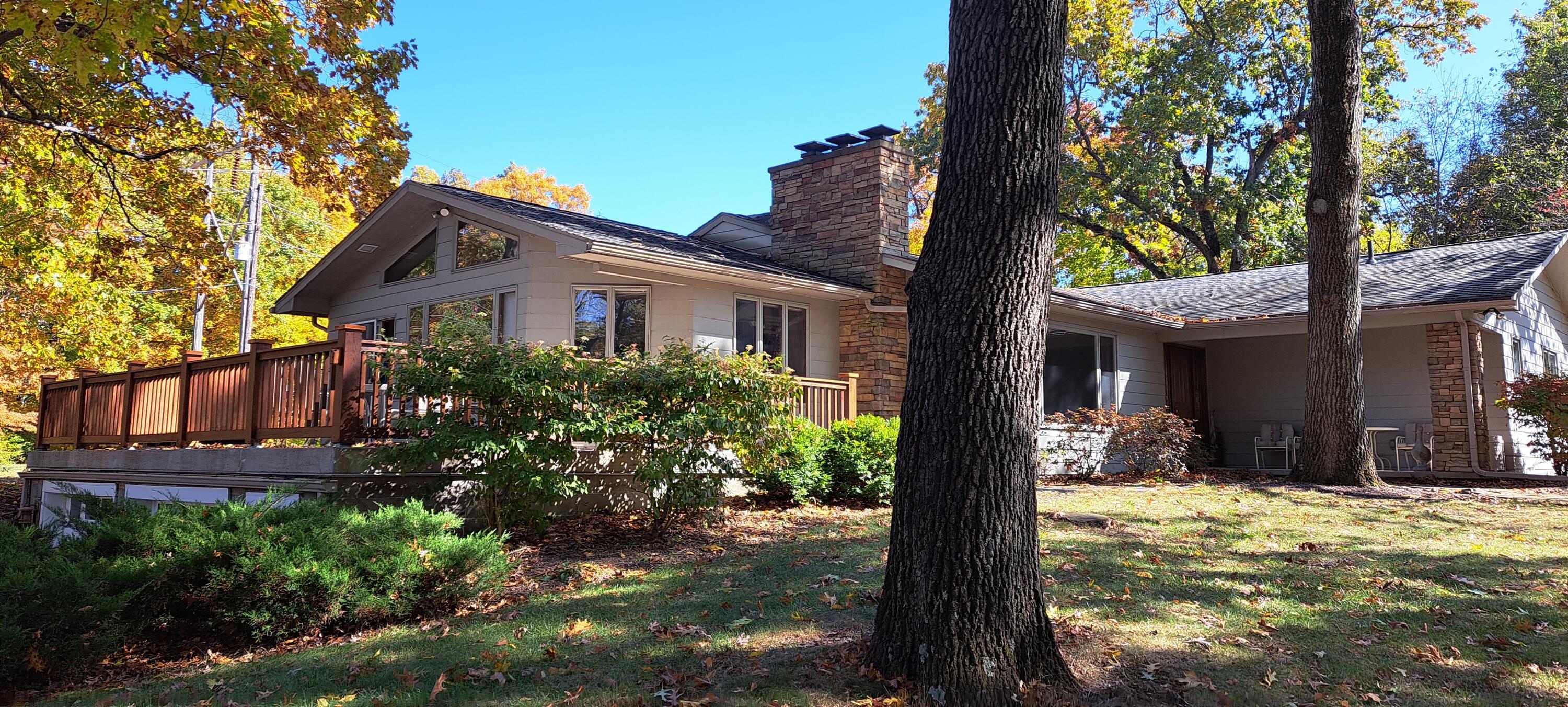 2314 Fallsburg Road Northeast Newark, OH 43055 - Photo 1 of 37 20221015_130410 (1)