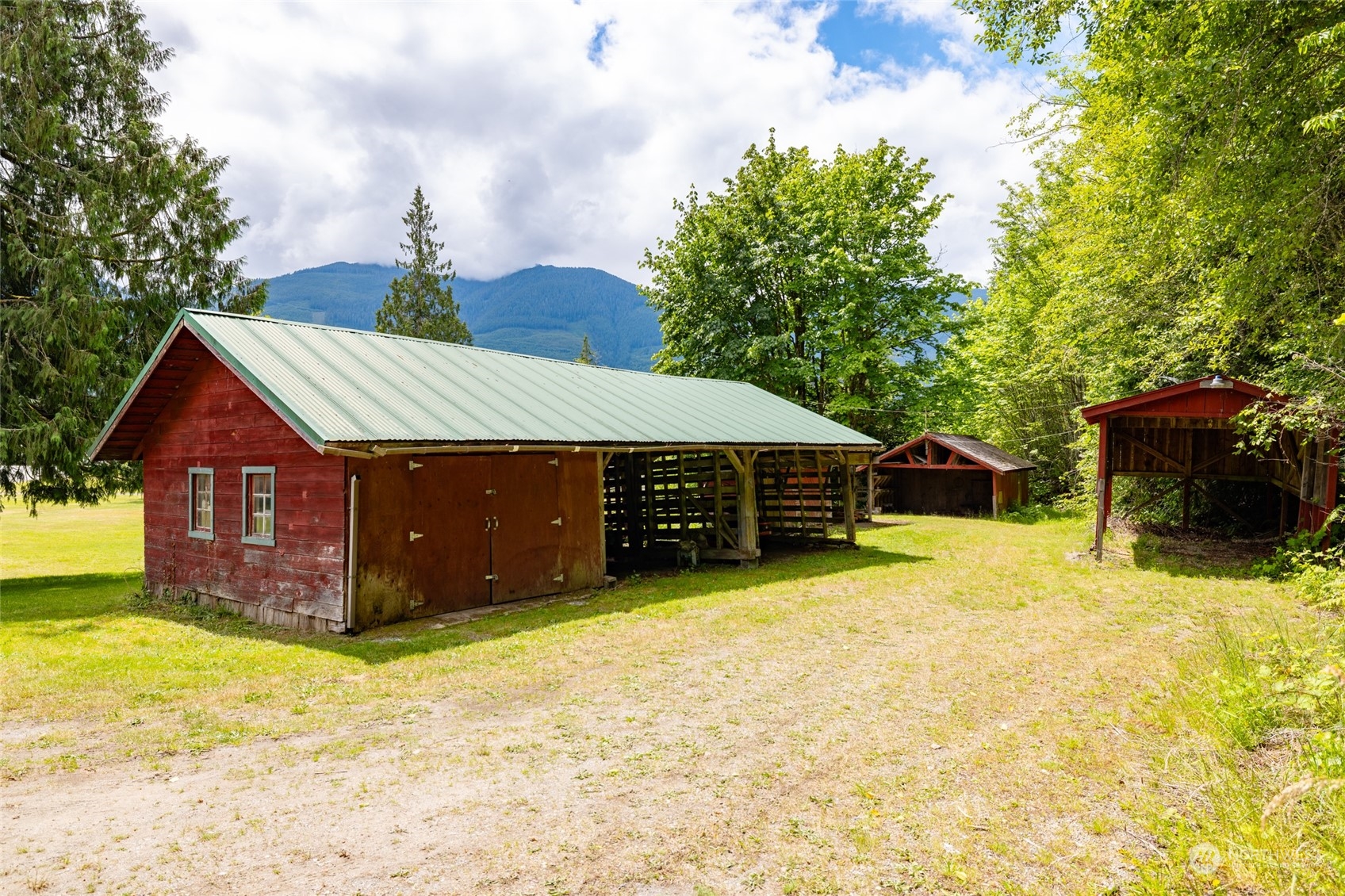 39541 Baker Lake Road Concrete, WA 98237 - Photo 26 of 30 Gallery Image 26