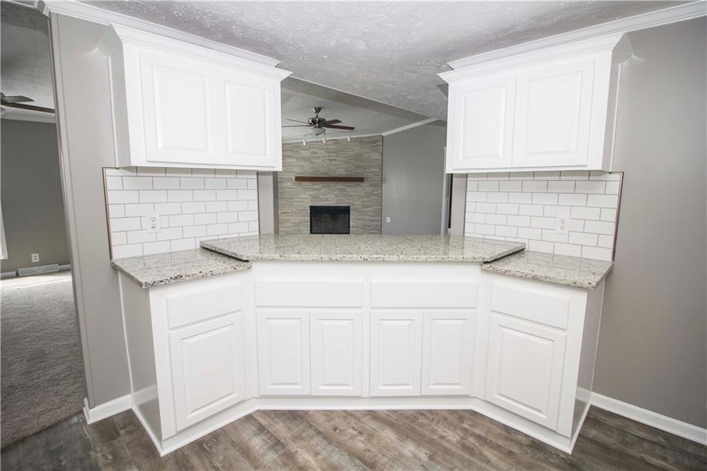 28063 Dunbar Road Atlanta, IN 46031 - Photo 6 of 38 Gallery Image 6