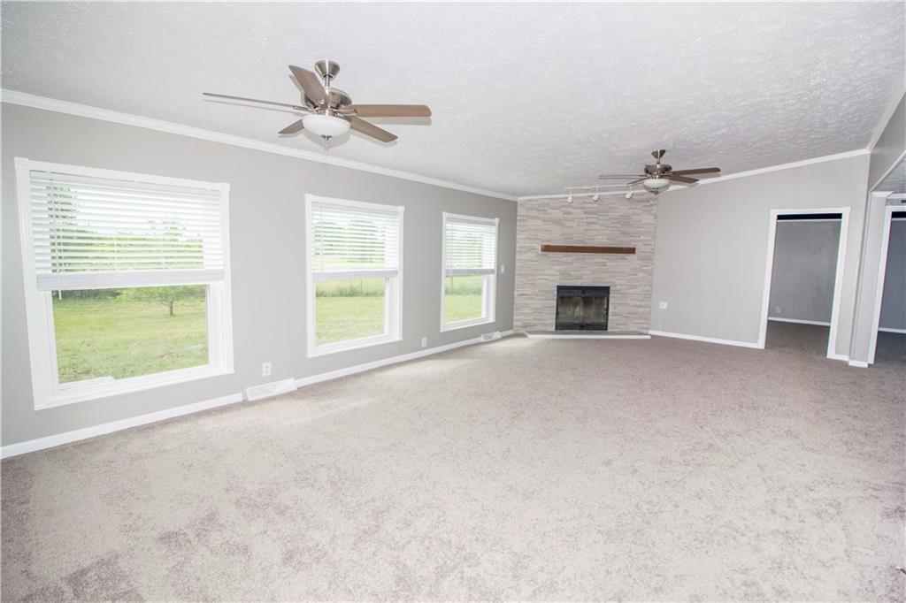 28063 Dunbar Road Atlanta, IN 46031 - Photo 9 of 38 Gallery Image 9