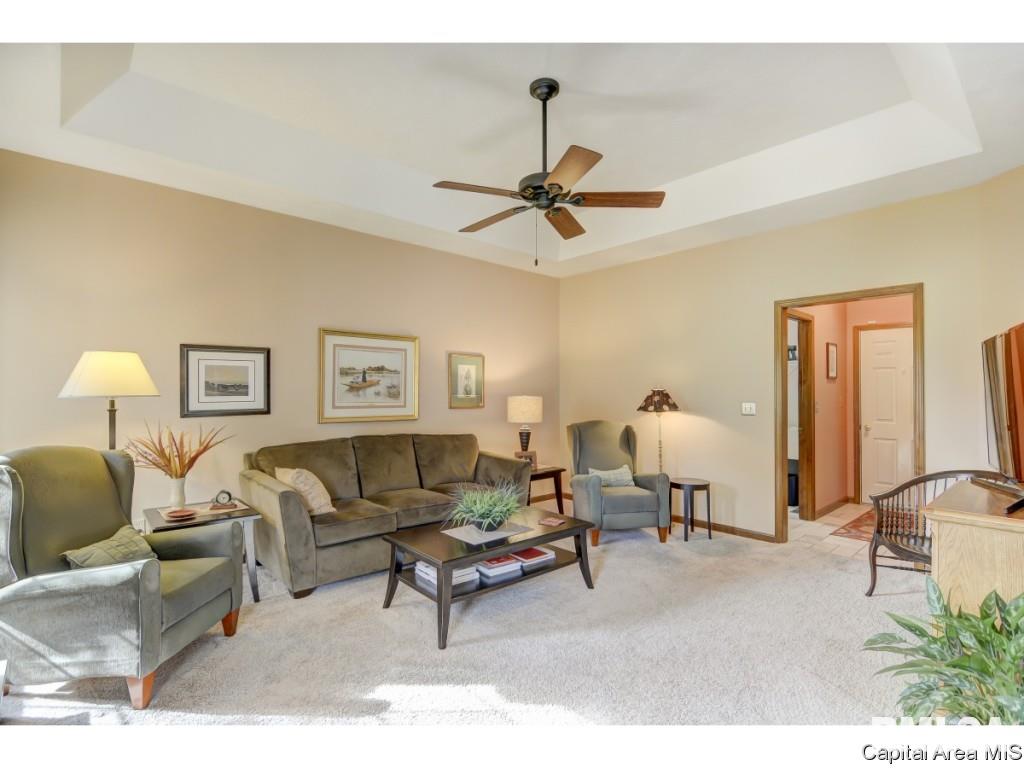 3100 Wildcat Point Springfield, IL 62711 - Photo 8 of 35