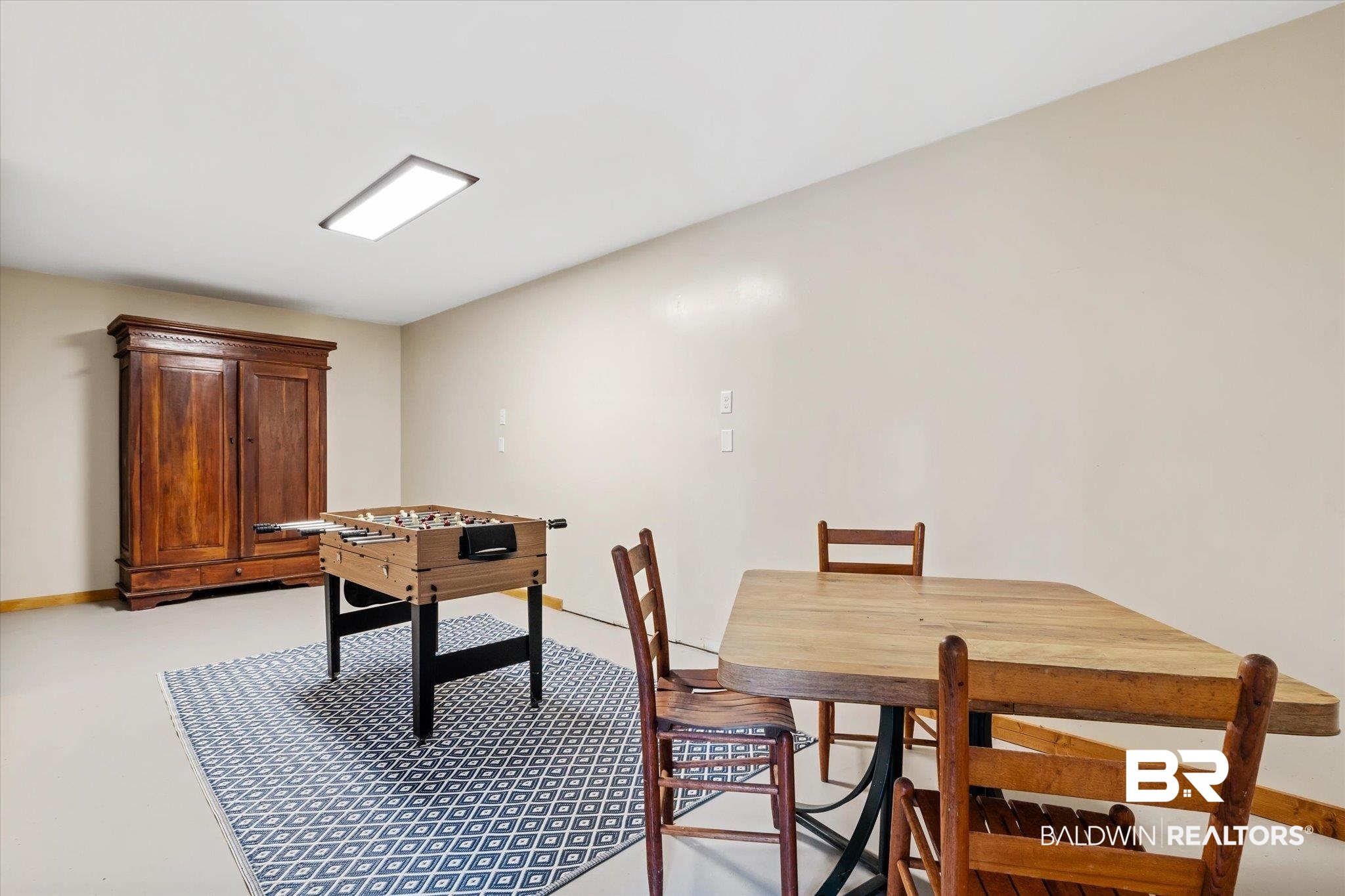 2228 Riverside Drive Mobile, AL 36605 - Photo 43 of 51 Playroom featuring light carpet