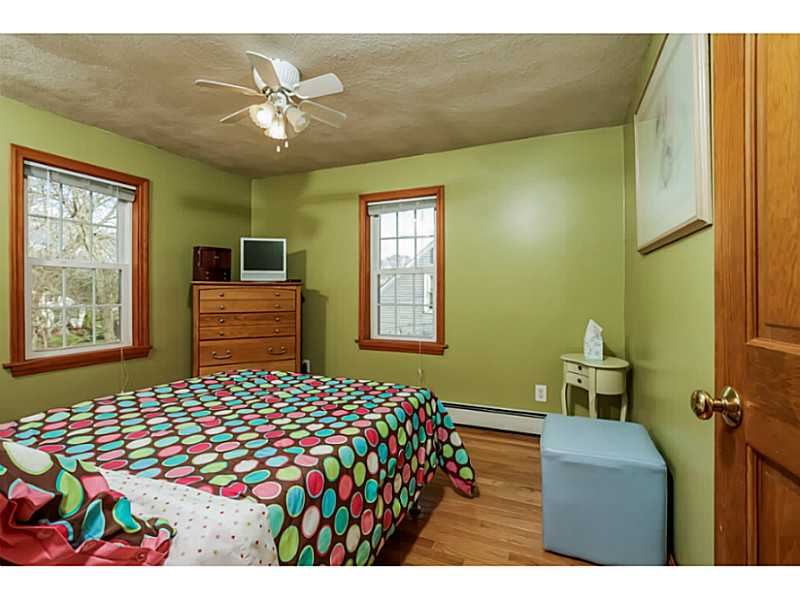 110 Wendell Road Warwick, RI 02888 - Photo 17 of 25 Bedroom.