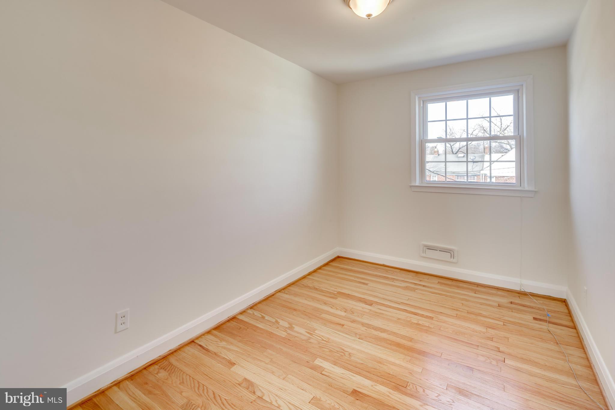 1512 Langford Road Baltimore, MD 21207 - Photo 24 of 30 wooden floor in a room