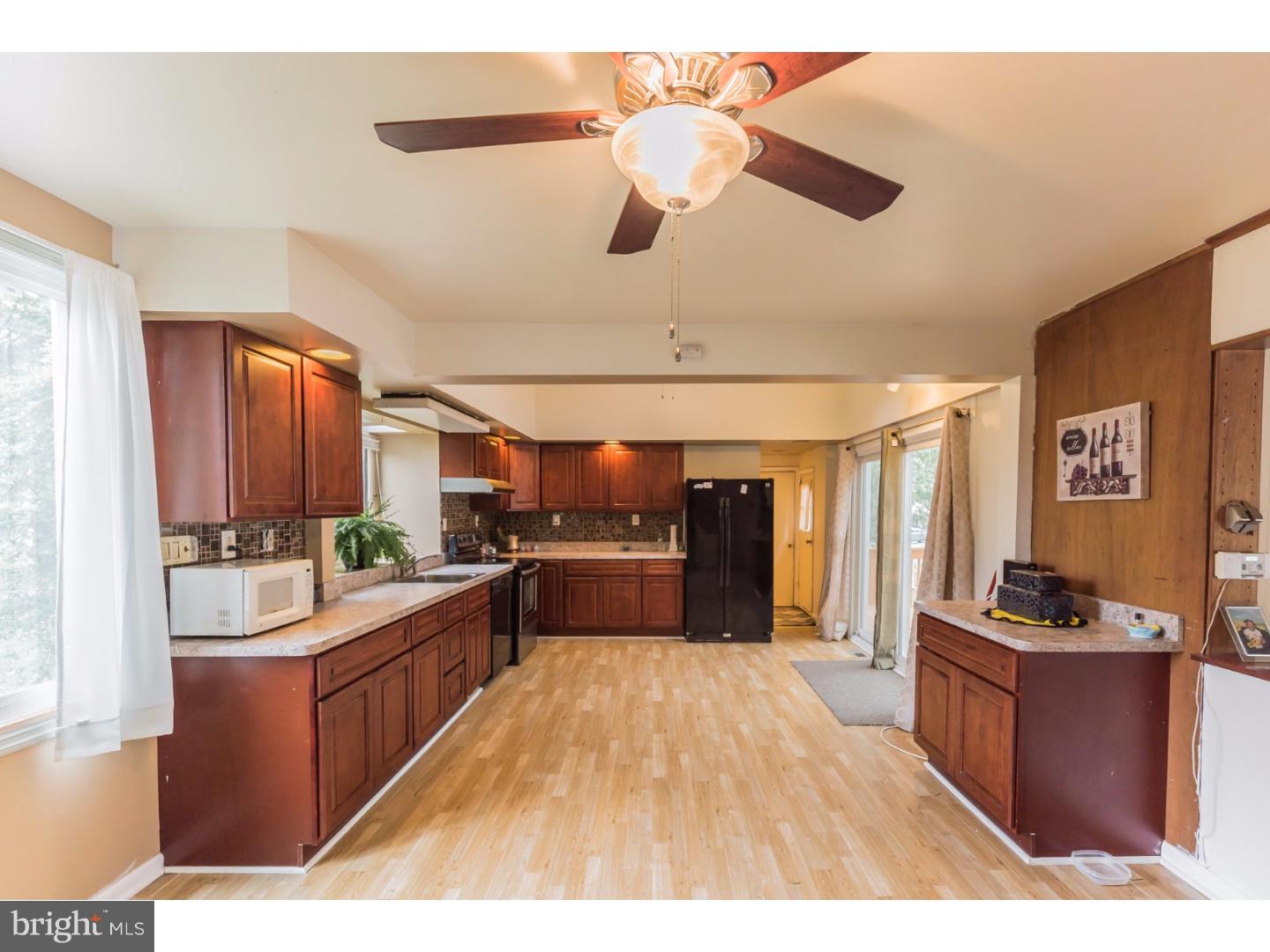121 South Carlton Street Lindenwold, NJ 08021 - Photo 12 of 25