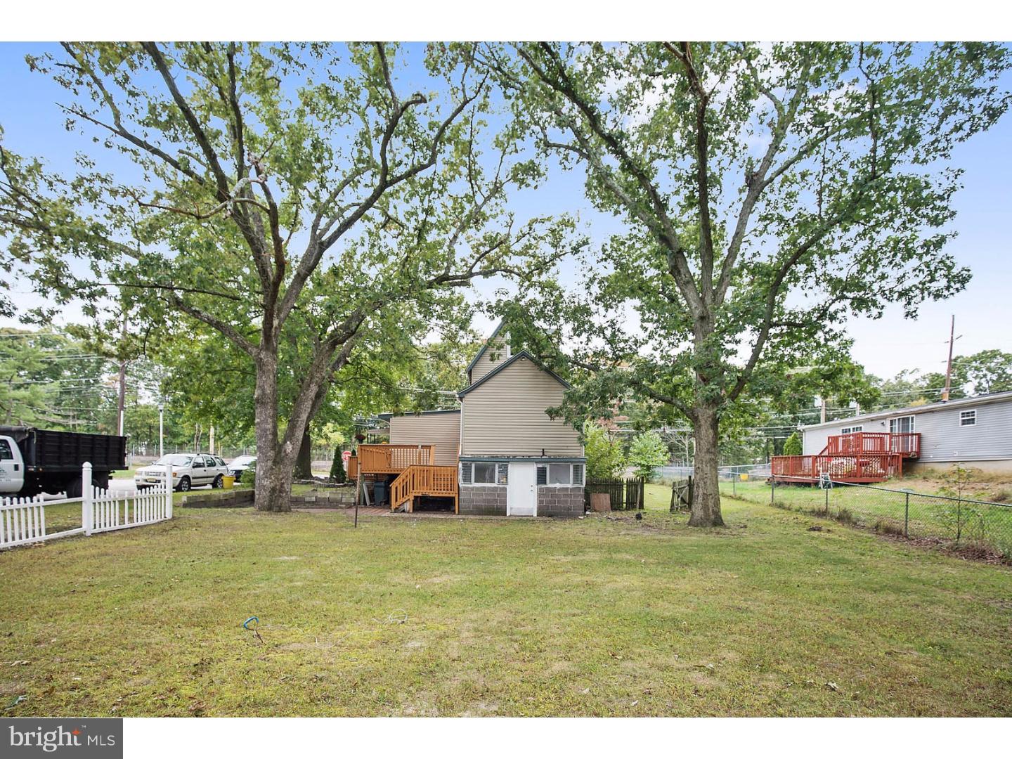 121 South Carlton Street Lindenwold, NJ 08021 - Photo 3 of 25