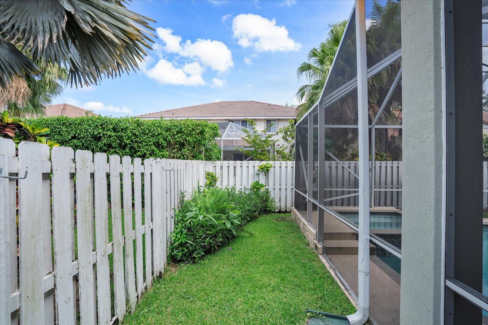 970 Greenwood Road Weston, FL 33327 - Photo 44 of 46 43-970 Greenwood Rd_43