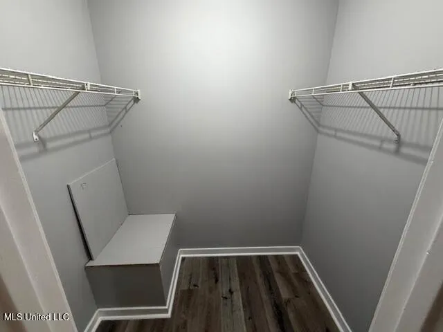 $1,600 | 2014 Red Oak Drive, Brandon, MS 39042