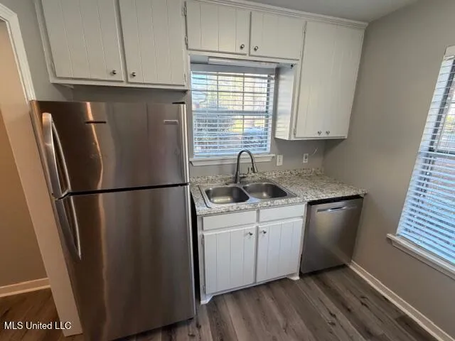 $1,600 | 2014 Red Oak Drive, Brandon, MS 39042