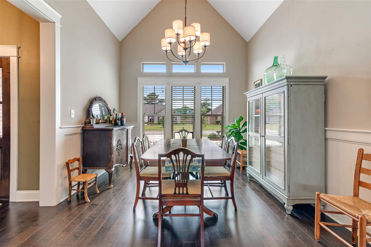 8703 Bainbridge Drive Daphne, AL 36526 - Photo 26 of 49 Dining Room