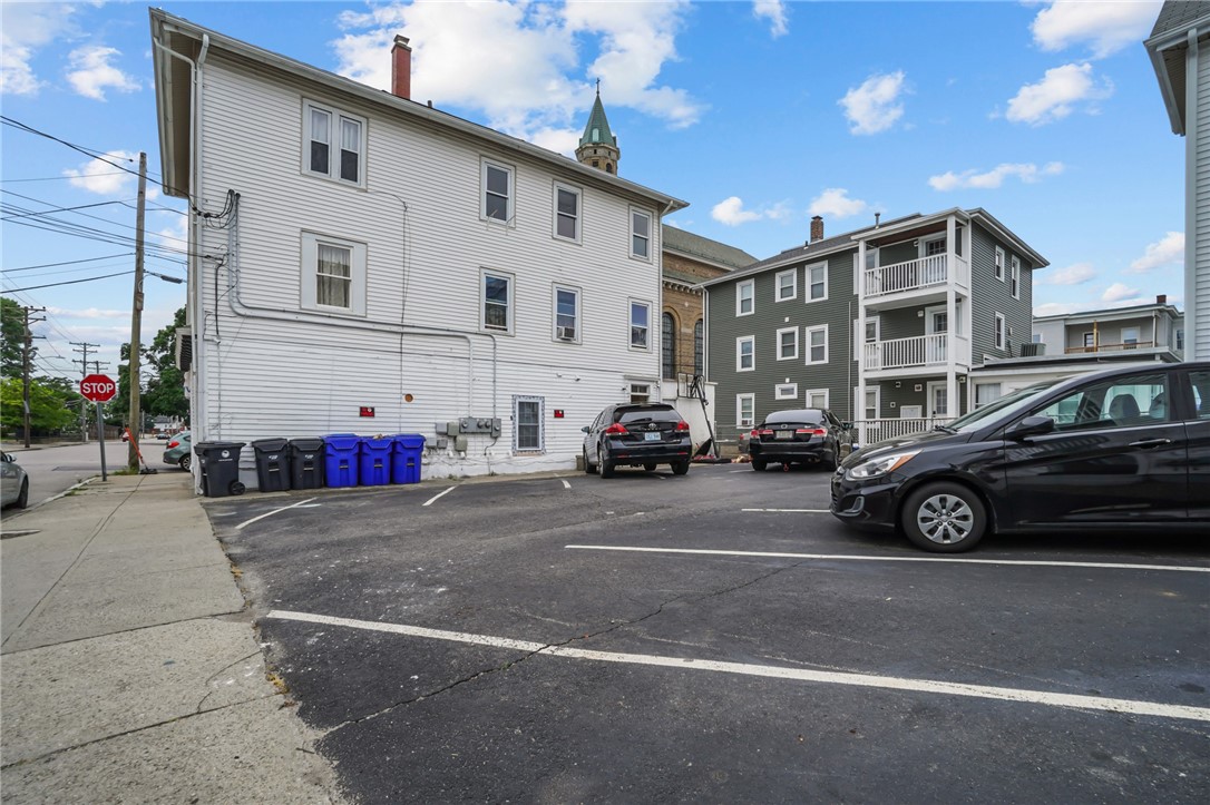76 Slater Street Pawtucket, RI 02860 - Photo 5 of 46