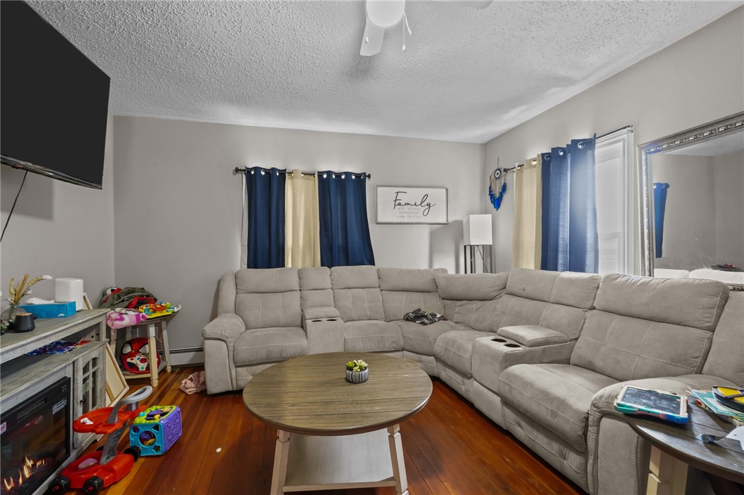76 Slater Street Pawtucket, RI 02860 - Photo 10 of 40