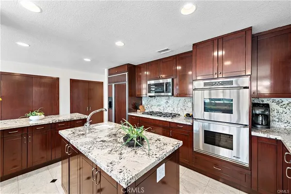 $13,500 | 25606 Stratford Place, Laguna Hills, CA 92653