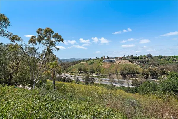$13,500 | 25606 Stratford Place, Laguna Hills, CA 92653
