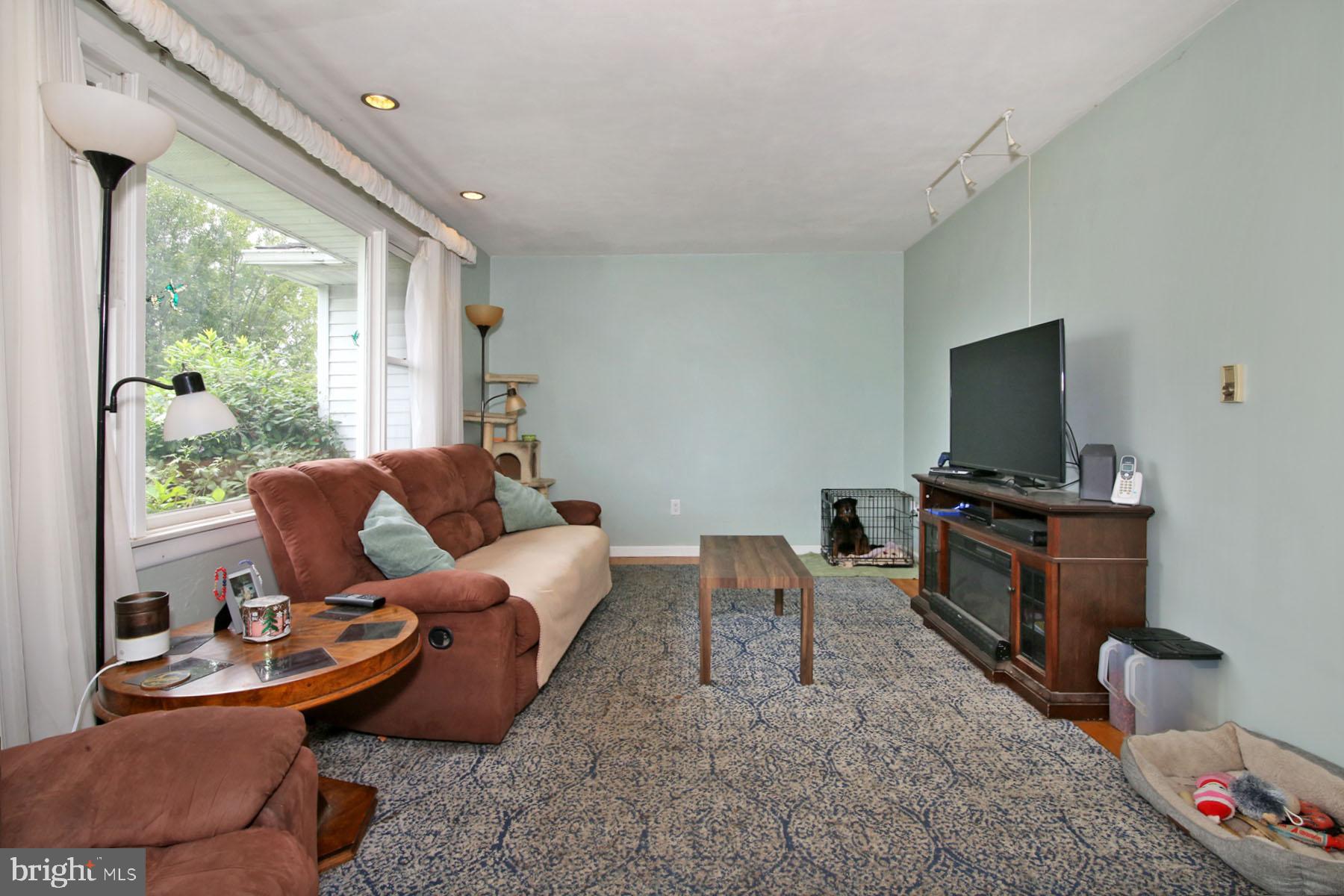 421 Hilltop Road Myerstown, PA 17067 - Photo 12 of 41 Gallery Image 12