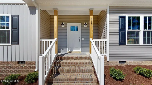 $277,500 | 219 Willowbrook Drive, Pikeville, NC 27863