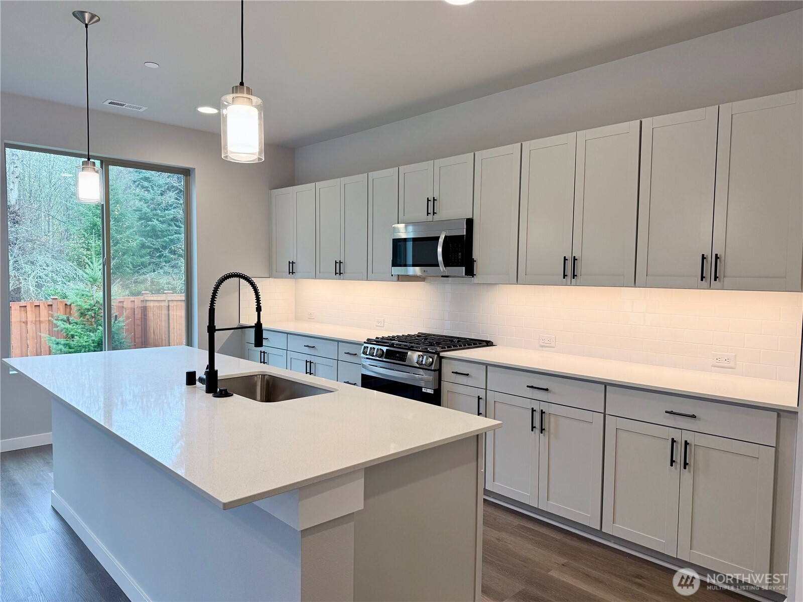 13232 Southeast 238th Place, Unit 8 Kent, WA 98042 - Photo 11 of 36