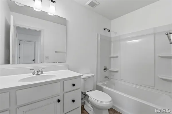 $335,000 | 307 Newbridge Way, O'Fallon, MO 63368