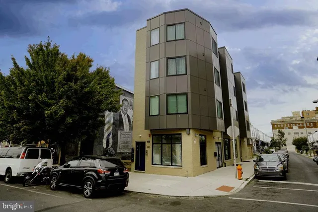 $979,900 | 540 South 52nd Street, Philadelphia, PA 19143