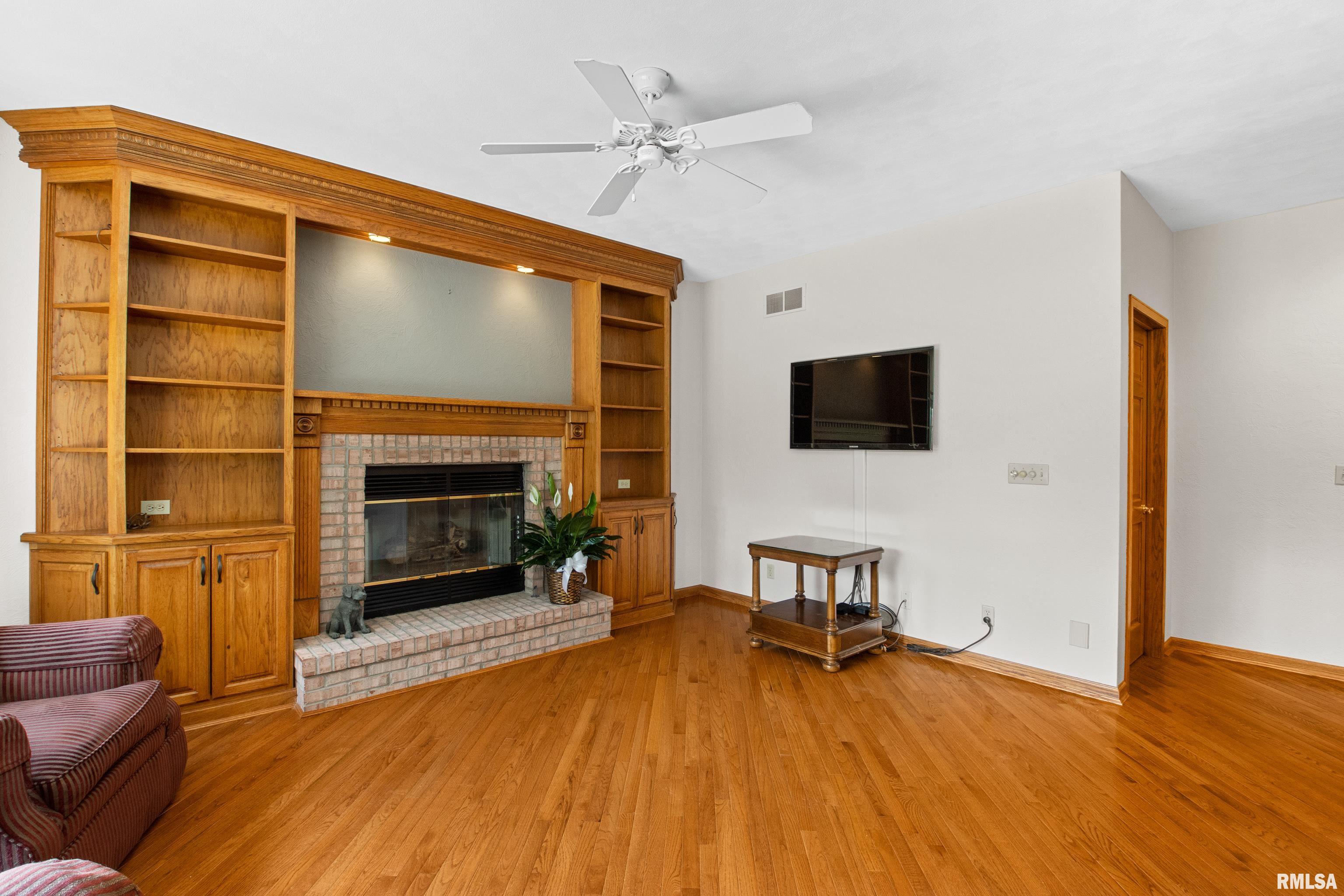 75 Diamond Point Morton, IL 61550 - Photo 14 of 54 Gallery Image 14