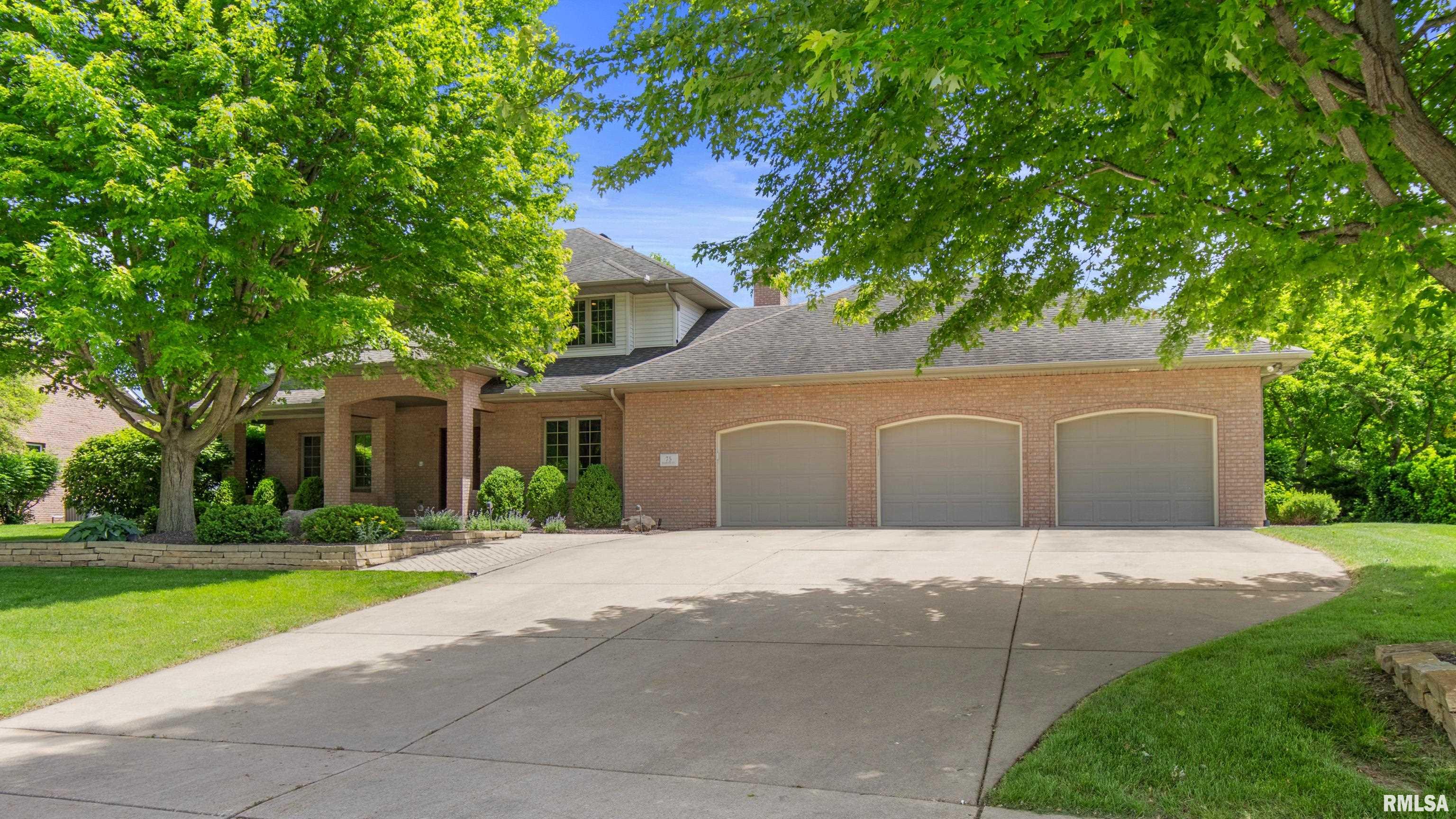 75 Diamond Point Morton, IL 61550 - Photo 2 of 54 Gallery Image 2