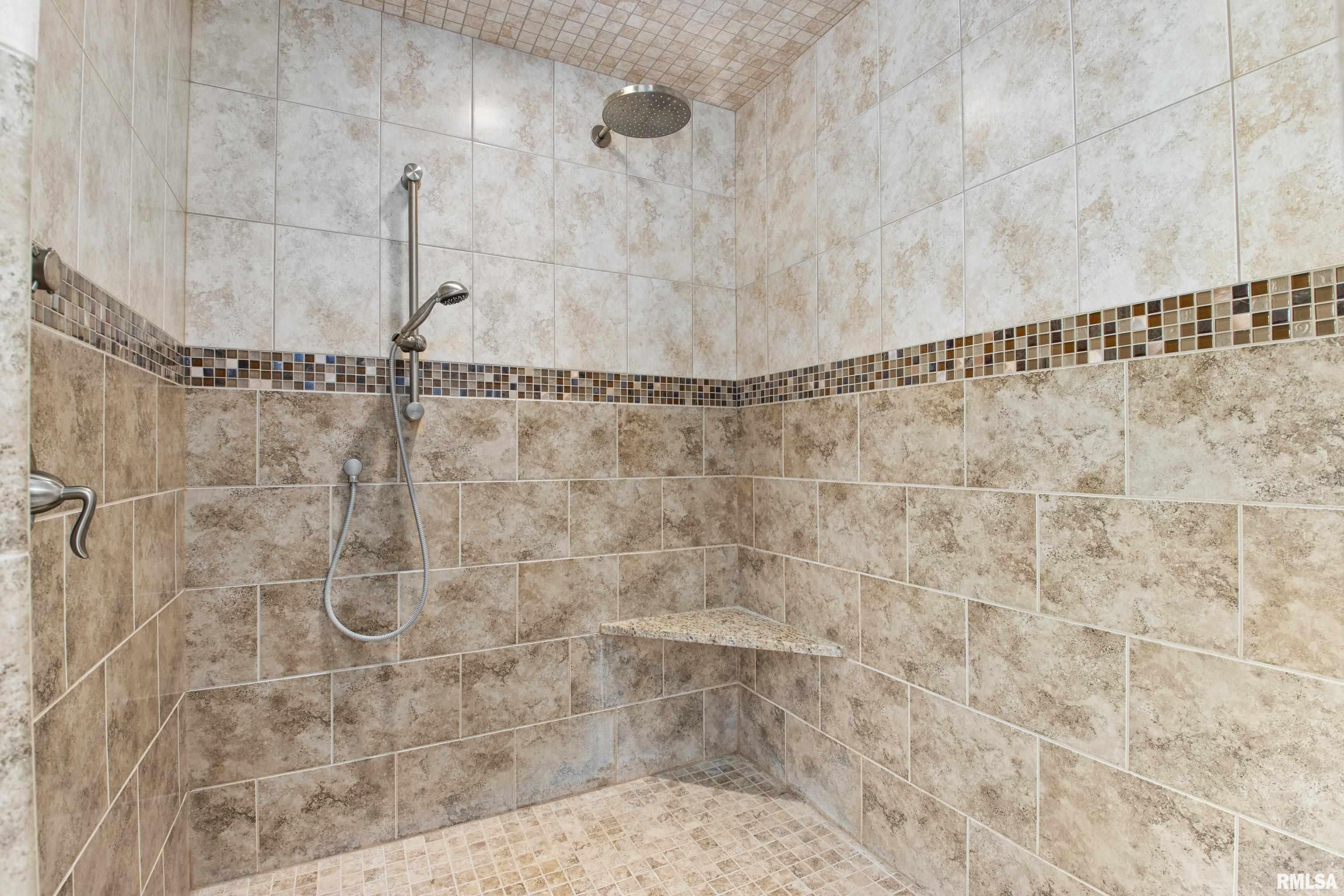 75 Diamond Point Morton, IL 61550 - Photo 39 of 54 Gallery Image 39