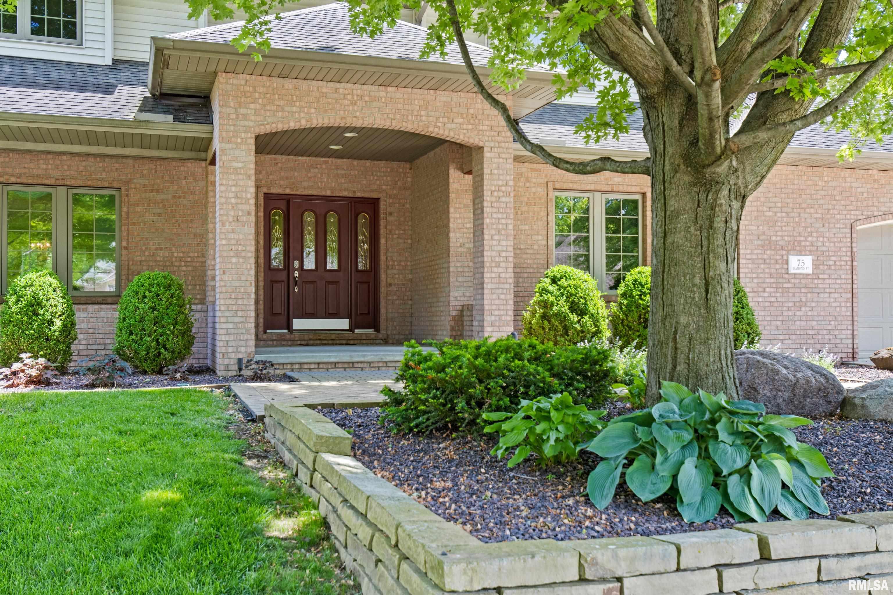 75 Diamond Point Morton, IL 61550 - Photo 4 of 54 Gallery Image 4