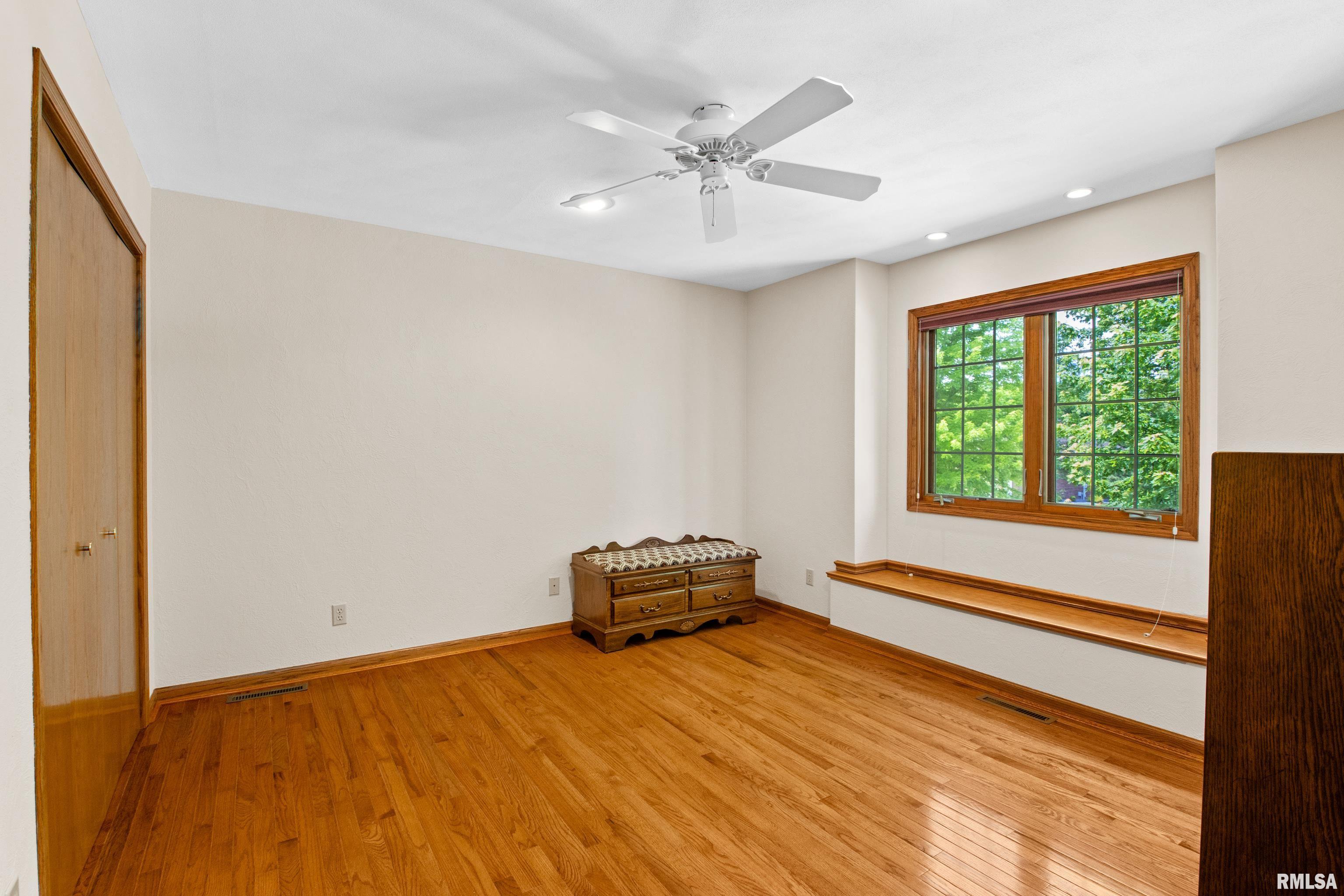 75 Diamond Point Morton, IL 61550 - Photo 42 of 54 Gallery Image 42