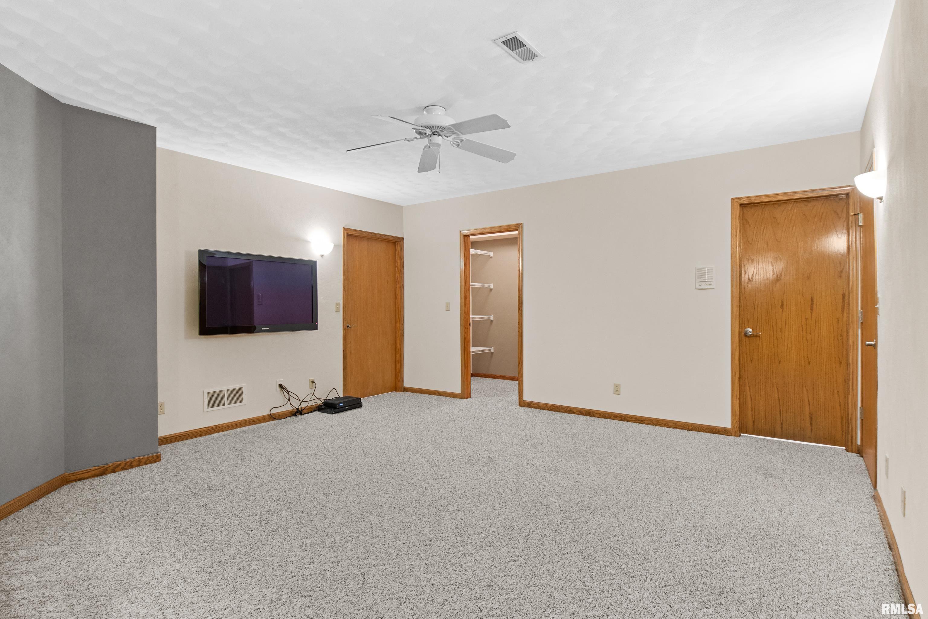 75 Diamond Point Morton, IL 61550 - Photo 48 of 54 Gallery Image 48