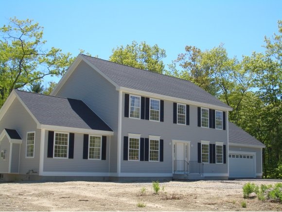 247 South Ridge Drive Manchester, NH 03109 - Photo 1 of 1