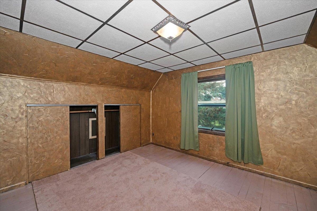 2302 Banks Avenue Superior, WI 54880 - Photo 13 of 16