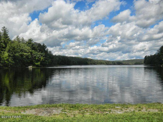 742 R Tink Wig Drive Hawley, PA 18428 - Photo 7 of 13