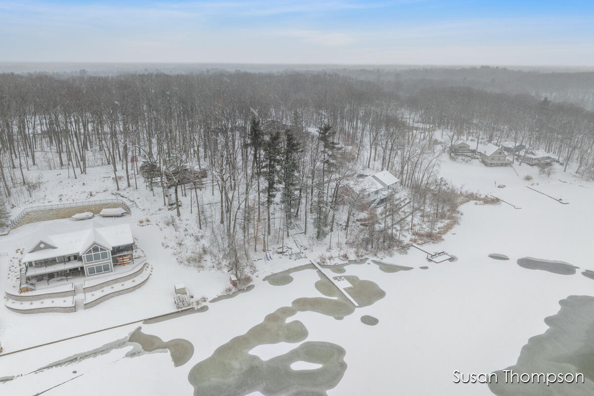 371 Burgess Lake Road Greenville, MI 48838 - Photo 7 of 16 IMG_1005