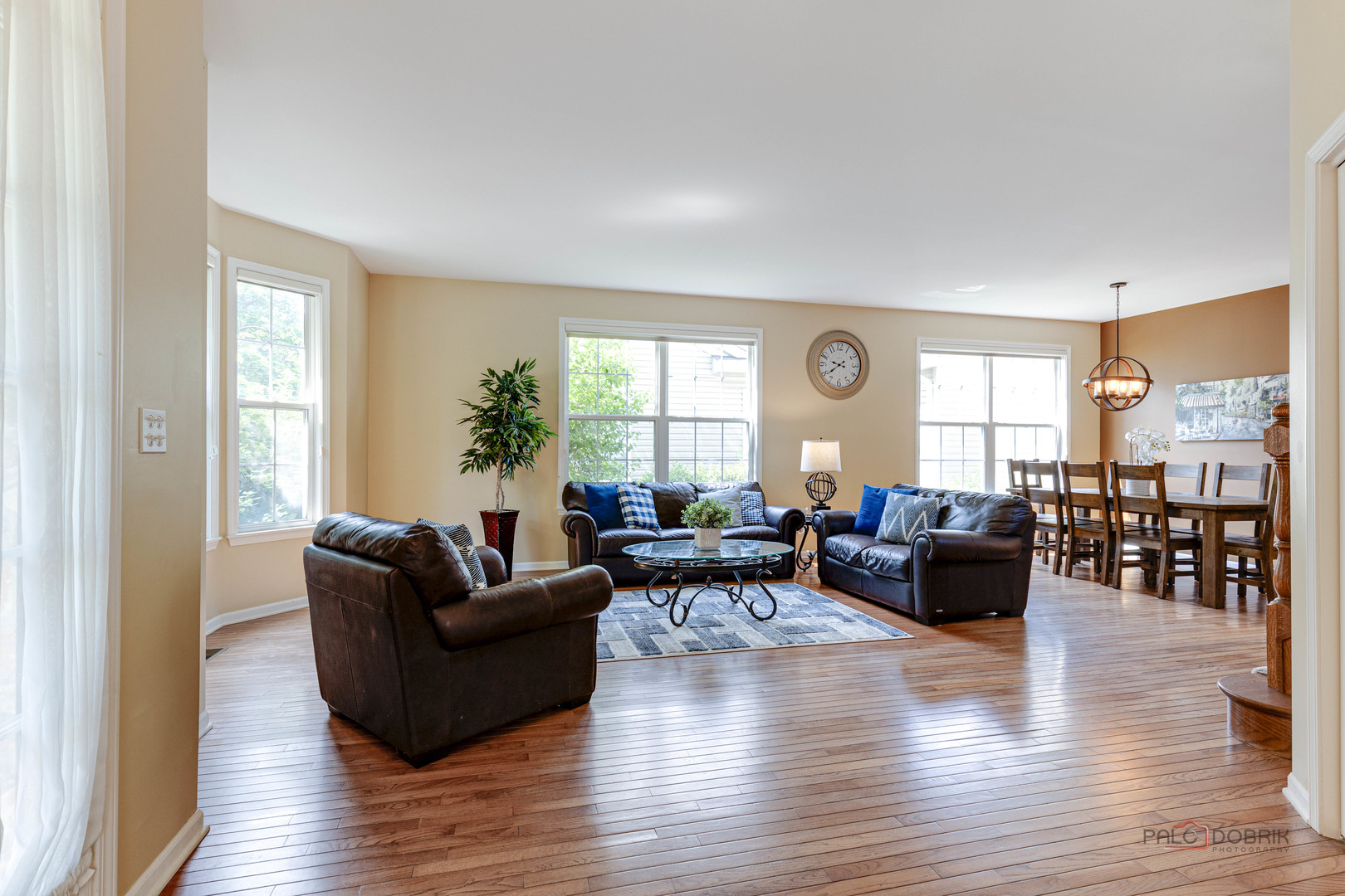 1628 Canfield Road Park Ridge, IL 60068 - Photo 3 of 29 a living room with furniture window and wooden floor